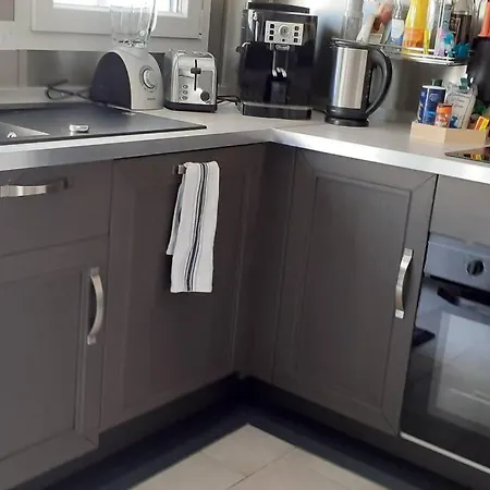 Louna Вилла Шатлайон-Плаж